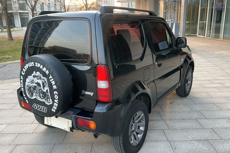 Used Suzuki Jimny 2015 1.3L AT JLX Navigation Edition Exterior 3