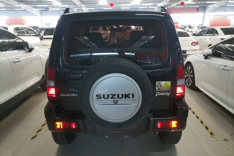 Used Suzuki Jimny 2015 1.3 MT JLX Exterior 4
