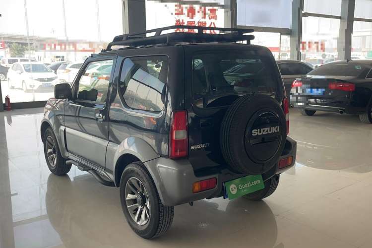 Used Suzuki Jimny 2015 1.3 AT Mode3 Navigation Edition Exterior 4