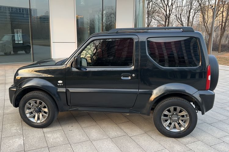 Used Suzuki Jimny 2015 1.3L AT JLX Navigation Edition Exterior 5