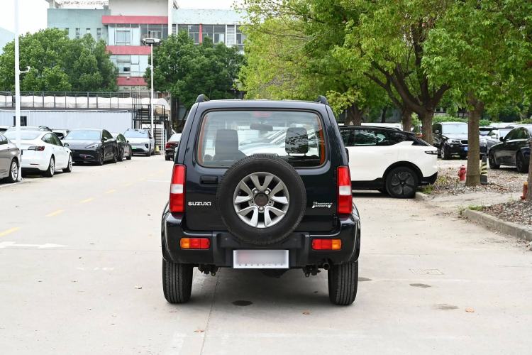 Used Suzuki Jimny 2015 1.3 MT JLX Exterior 6