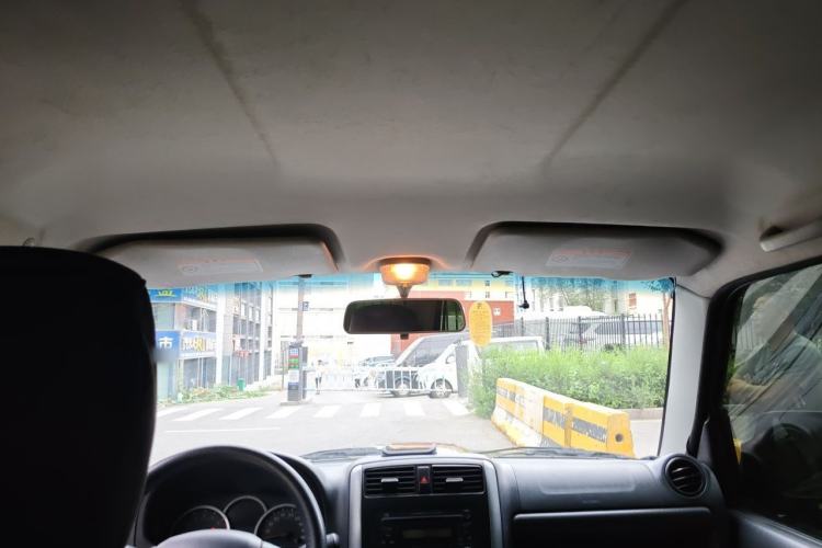 Used Suzuki Jimny 2015 1.3 AT JLX Headliner
