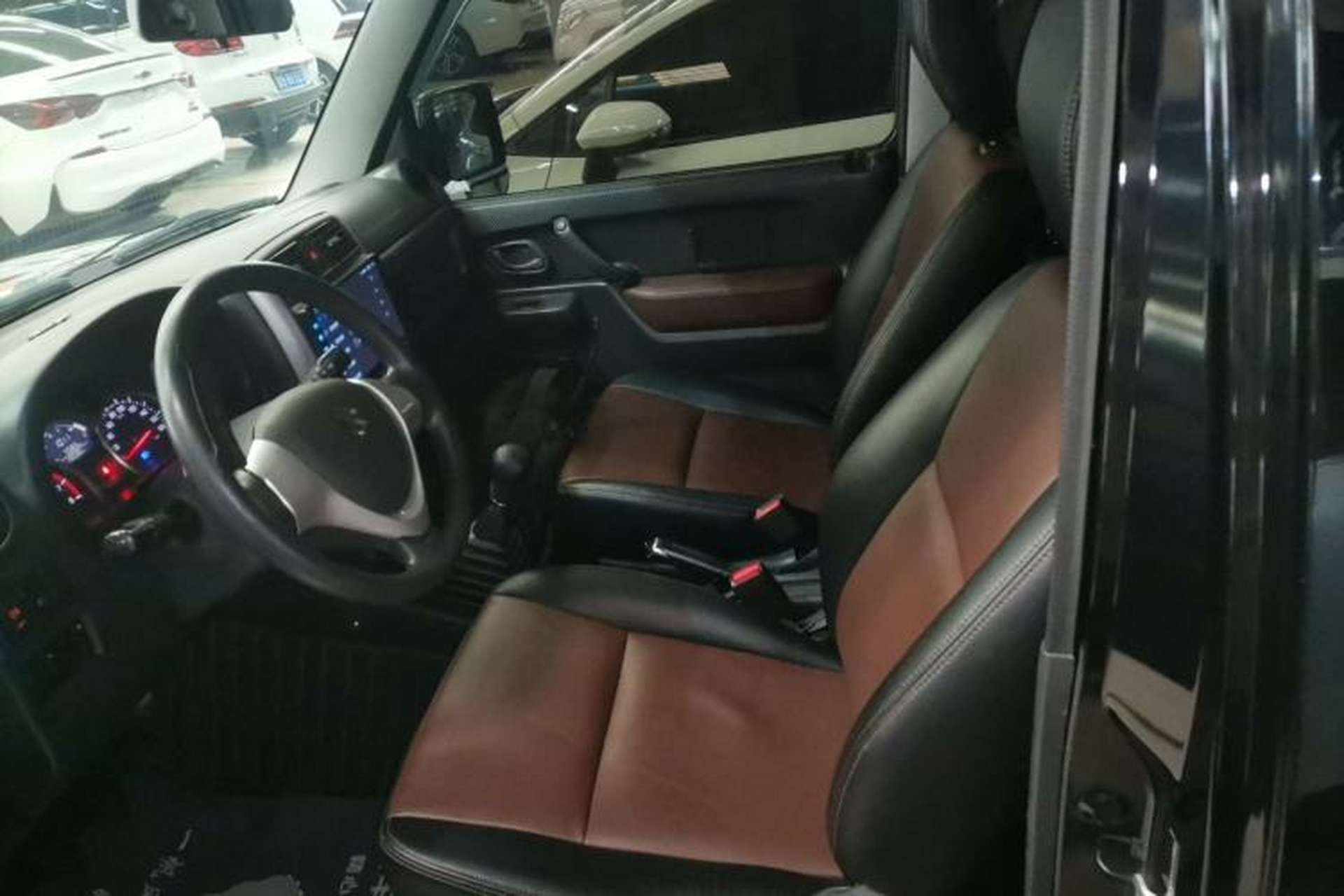Used Suzuki Jimny 2015 1.3 MT JLX Left Front Seat