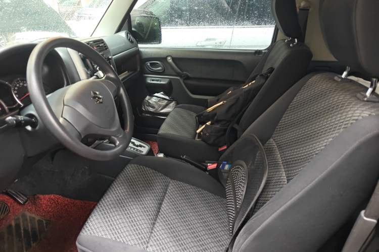 Used Suzuki Jimny 2015 1.3 AT JLX Left Front Seat
