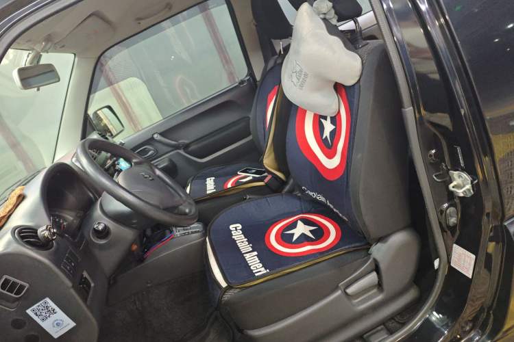 Used Suzuki Jimny 2015 1.3 AT JLX Left Front Seat