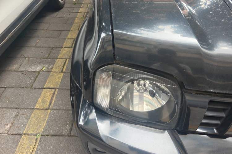 Used Suzuki Jimny 2015 1.3 AT JLX Right Front Headlight