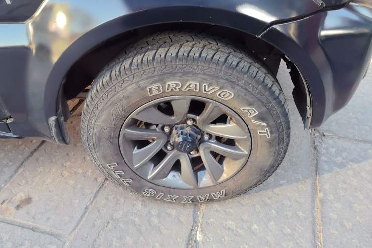 Used Suzuki Jimny 2015 1.3 AT JLX Right Front Wheel Hub