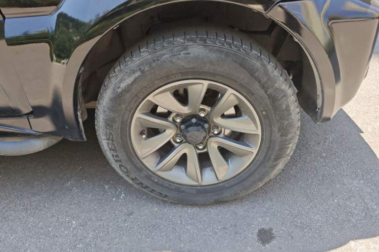 Used Suzuki Jimny 2015 1.3 AT JLX Right Front Wheel Hub