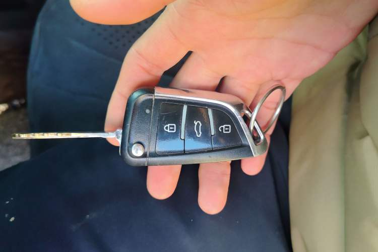 Used Suzuki Jimny 2015 1.3 AT JLX Vehicle Key