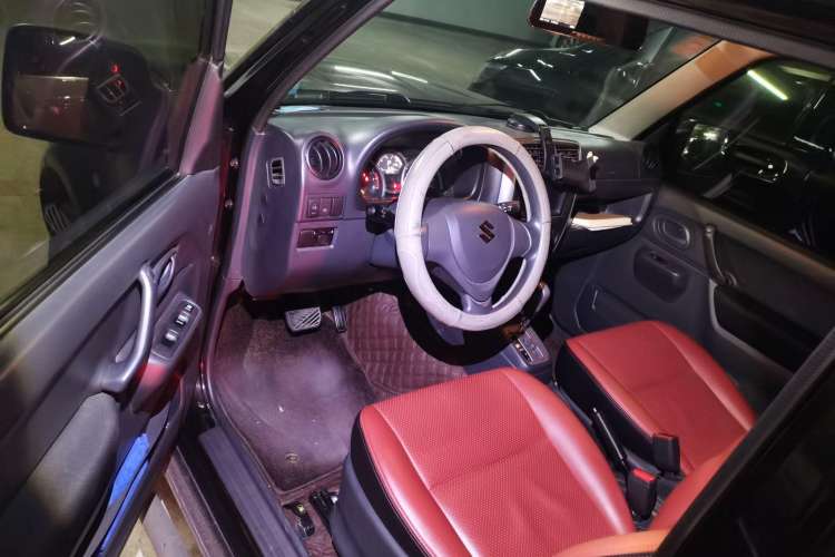 Used Suzuki Jimny 2015 1.3L AT JLX Navigation Edition Driver Seat