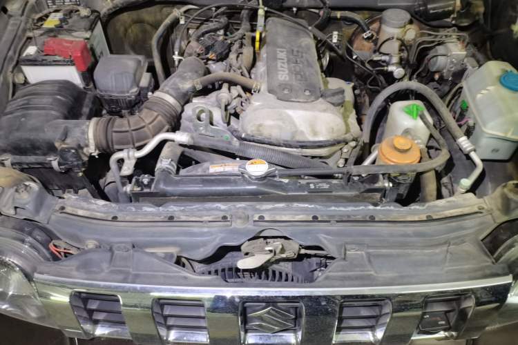 Used Suzuki Jimny 2015 1.3L AT JLX Navigation Edition Engine Bay