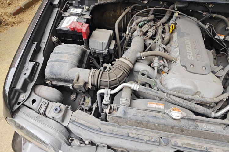 Used Suzuki Jimny 2015 1.3 AT JLX Engine Bay Right