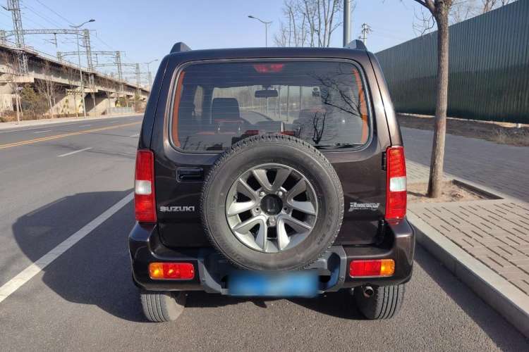 Used Suzuki Jimny 2015 1.3L AT JLX Navigation Edition Exterior 4