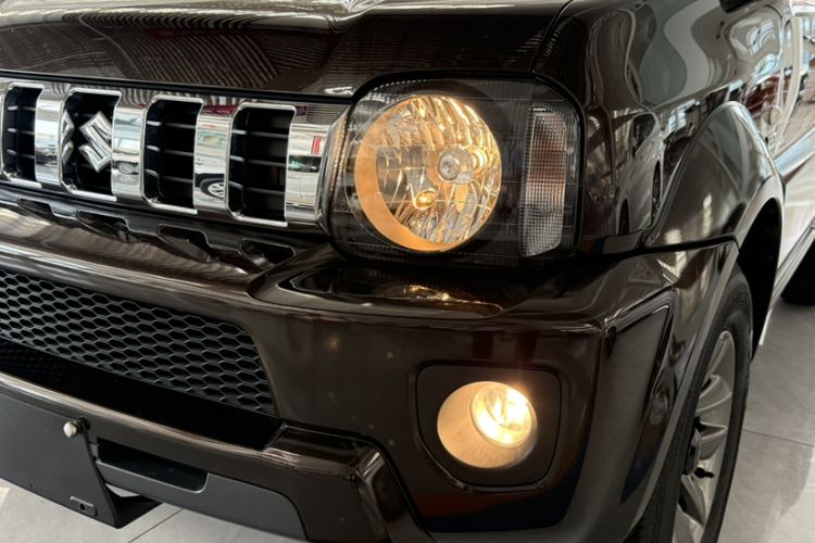 Used Suzuki Jimny 2015 1.3 AT JLX Exterior 9