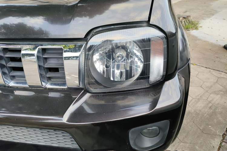 Used Suzuki Jimny 2015 1.3 AT JLX Left Front Headlight