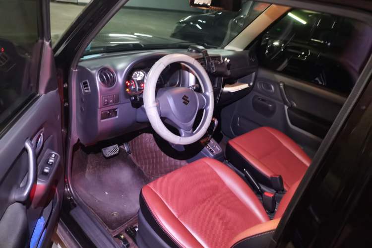 Used Suzuki Jimny 2015 1.3L AT JLX Navigation Edition Left Front Seat