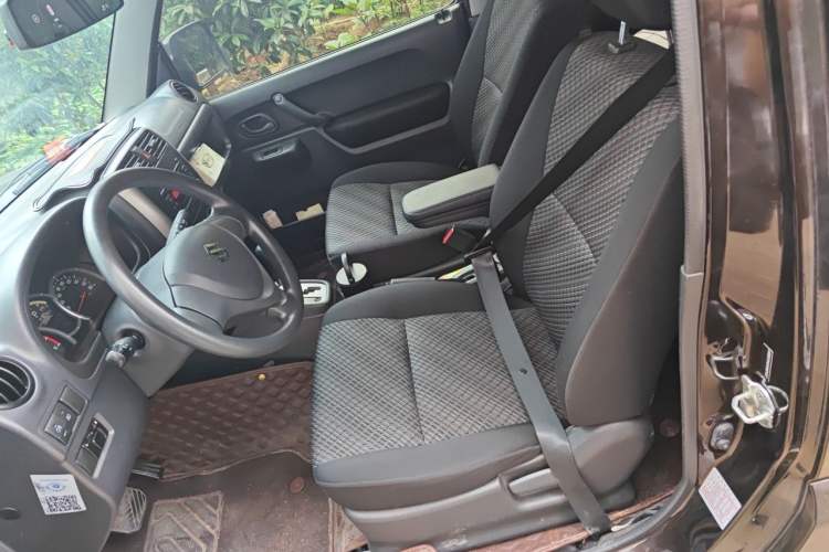 Used Suzuki Jimny 2015 1.3 AT JLX Left Front Seat