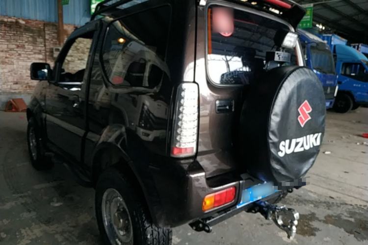 Used Suzuki Jimny 2015 1.3 AT JLX Rear Left 45 Deg