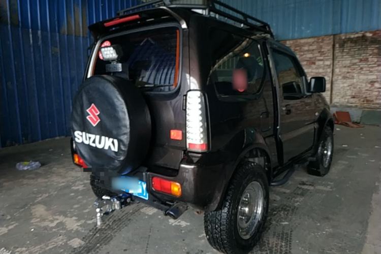 Used Suzuki Jimny 2015 1.3 AT JLX Rear Right 45 Deg