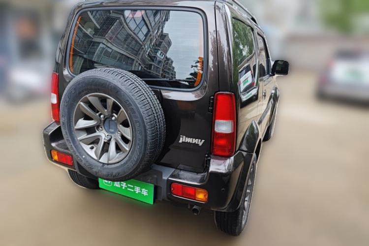 Used Suzuki Jimny 2015 1.3 AT JLX Rear Right 45 Deg