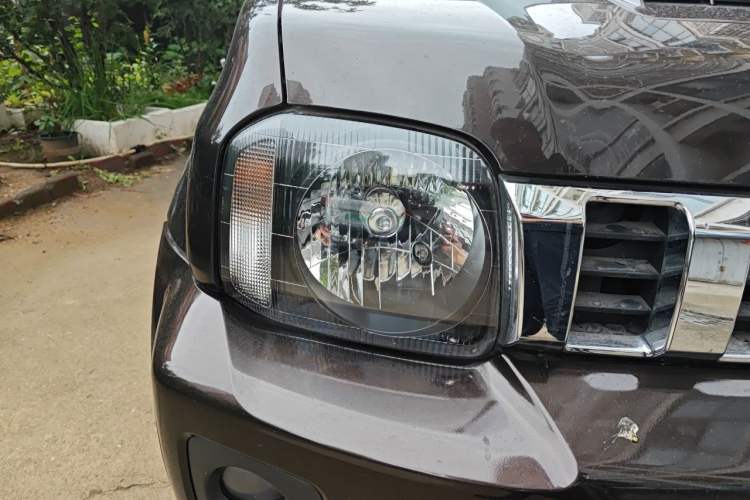 Used Suzuki Jimny 2015 1.3 AT JLX Right Front Headlight