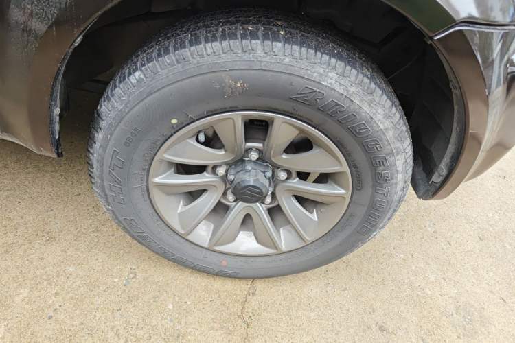 Used Suzuki Jimny 2015 1.3 AT JLX Right Front Wheel Hub