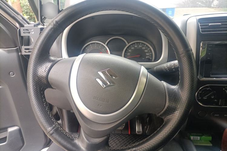 Used Suzuki Jimny 2015 1.3 AT JLX Steering Wheel