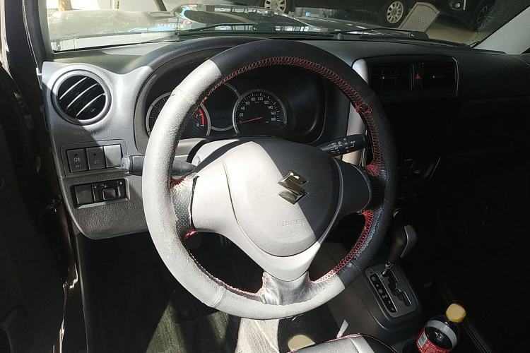 Used Suzuki Jimny 2015 1.3 AT JLX Steering Wheel