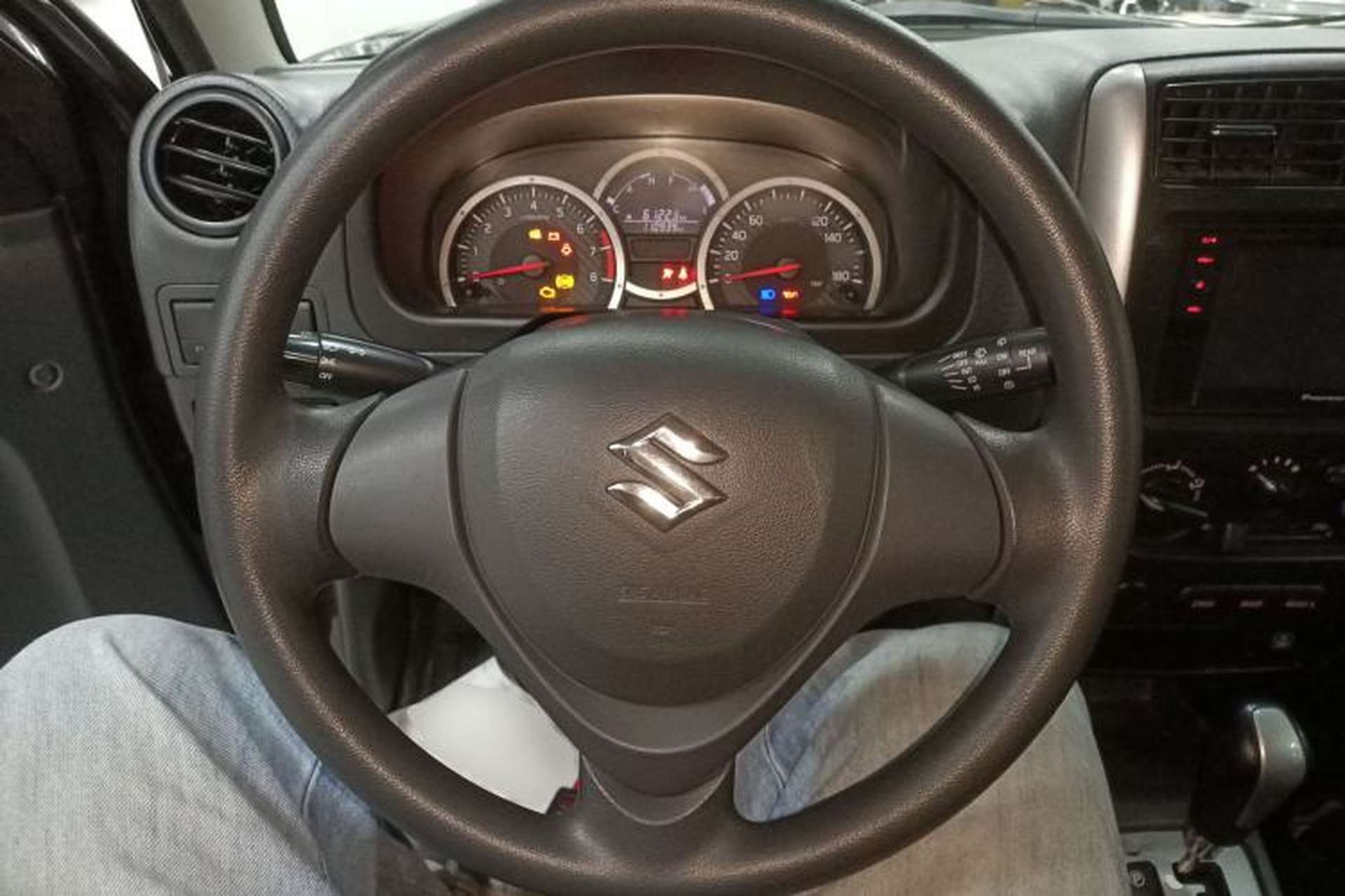 Used Suzuki Jimny 2015 1.3 AT JLX Steering Wheel