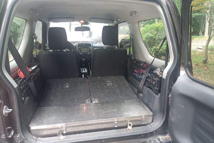 Used Suzuki Jimny 2015 1.3 AT JLX Trunk