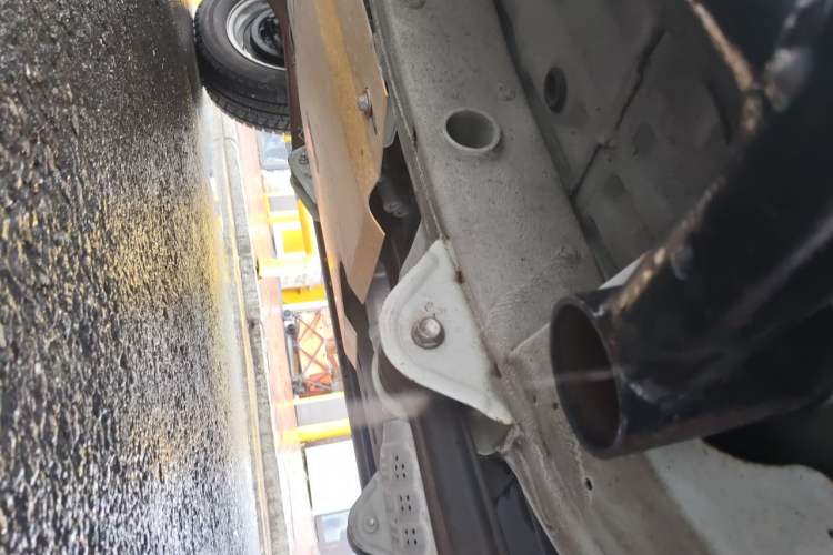 Used Suzuki Jimny 2015 1.3 AT JLX Chassis Front Right