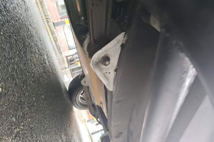 Used Suzuki Jimny 2015 1.3 AT JLX Chassis Rear Right
