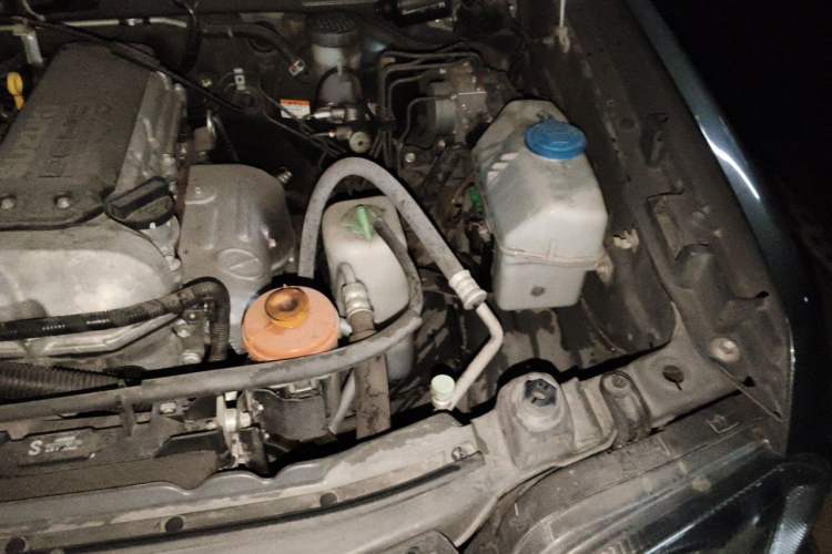 Used Suzuki Jimny 2015 1.3 AT Mode3 Navigation Edition Engine Bay Left