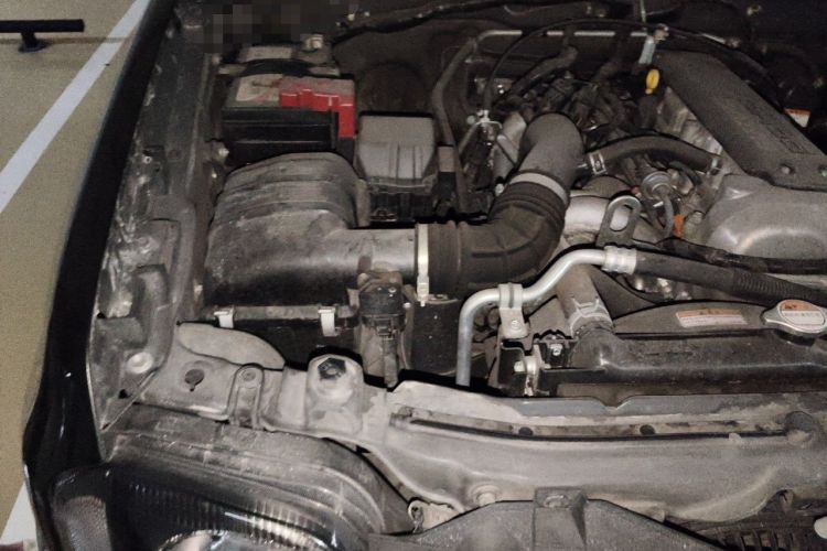 Used Suzuki Jimny 2015 1.3 AT Mode3 Navigation Edition Engine Bay Right