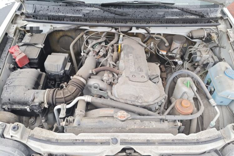 Used Suzuki Jimny 2015 1.3 AT JLX Engine Bay