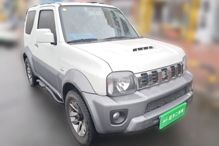 Used Suzuki Jimny 2015 1.3 AT JLX Front Right 45 Deg