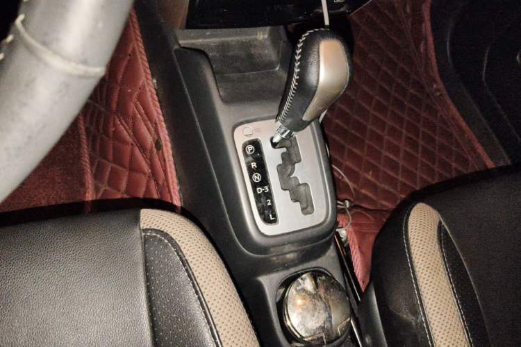 Used Suzuki Jimny 2015 1.3 AT Mode3 Navigation Edition Gear Lever