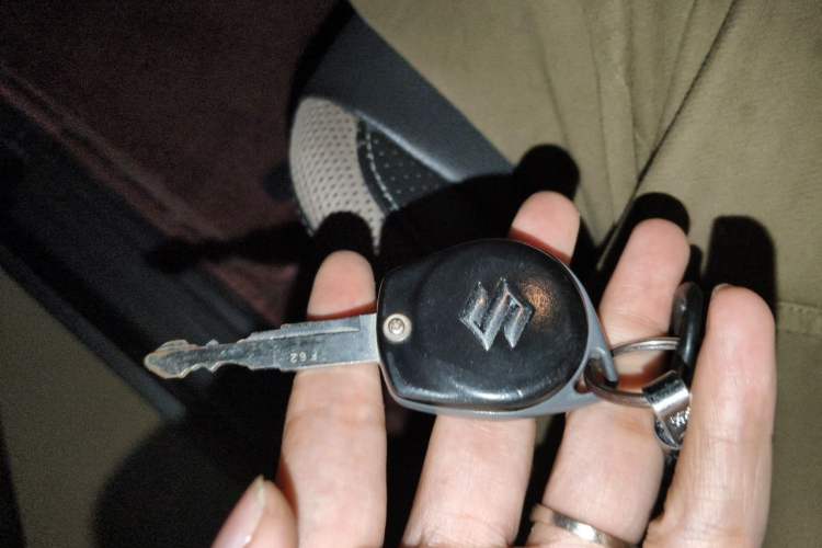 Used Suzuki Jimny 2015 1.3 AT Mode3 Navigation Edition Vehicle Key