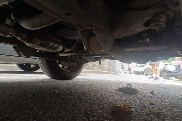 Used Suzuki Jimny 2015 1.3 AT JLX Chassis Front Right