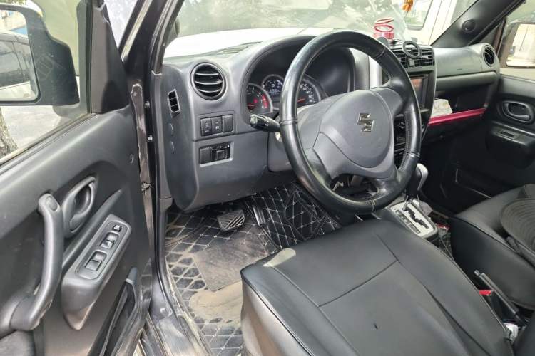 Used Suzuki Jimny 2015 1.3L AT JLX Navigation Edition Driver Seat