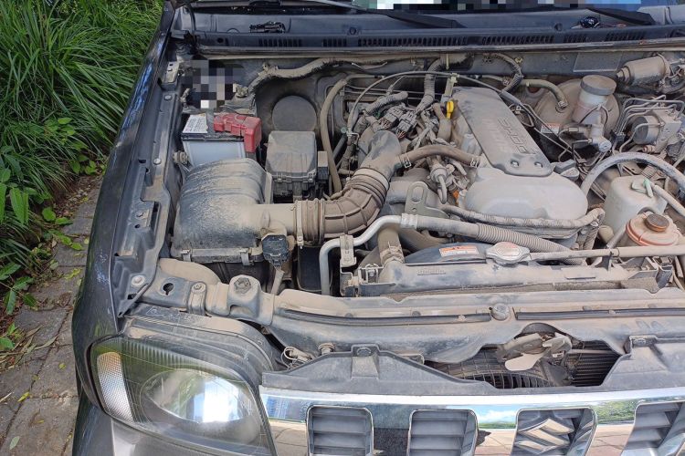 Used Suzuki Jimny 2015 1.3 AT JLX Engine Bay Right