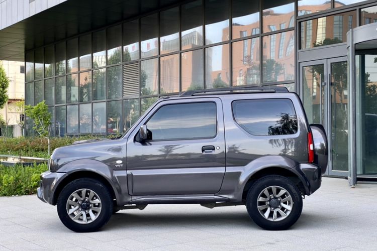 Used Suzuki Jimny 2015 1.3 AT JLX Exterior 2