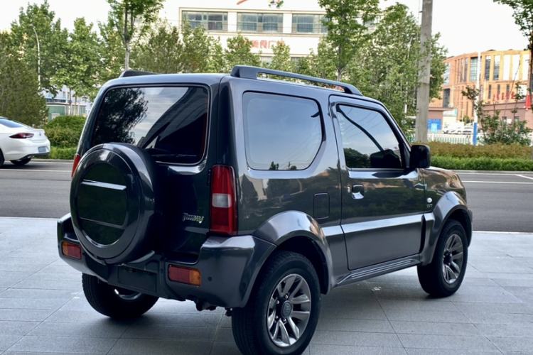 Used Suzuki Jimny 2015 1.3 AT JLX Exterior 4