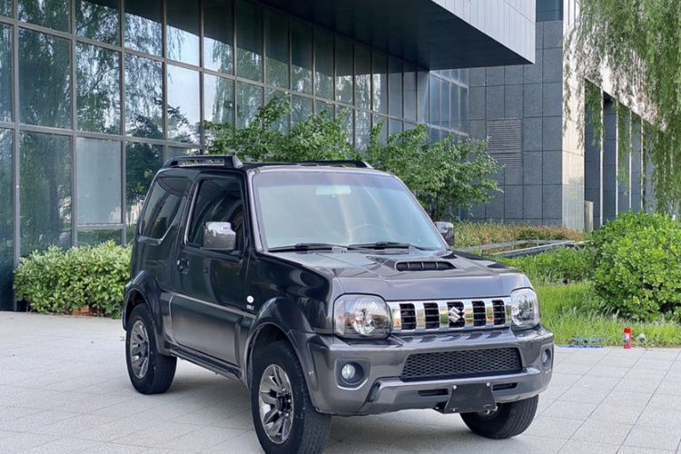 Used Suzuki Jimny 2015 1.3 AT JLX Exterior 8