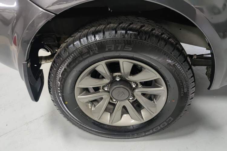 Used Suzuki Jimny 2015 1.3 MT JLX Exterior 8