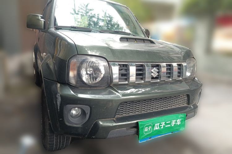 Used Suzuki Jimny 2015 1.3 AT JLX Front Right 45 Deg