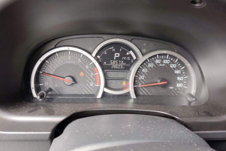 Used Suzuki Jimny 2015 1.3 AT JLX Instrument Cluster
