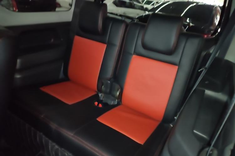 Used Suzuki Jimny 2015 1.3 AT JLX Left Rear Seat