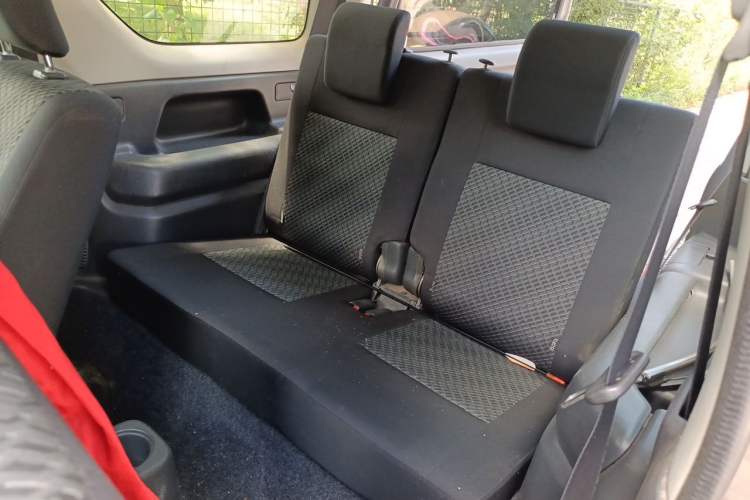 Used Suzuki Jimny 2015 1.3 AT JLX Left Rear Seat