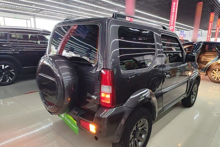 Used Suzuki Jimny 2015 1.3 AT JLX Rear Right 45 Deg